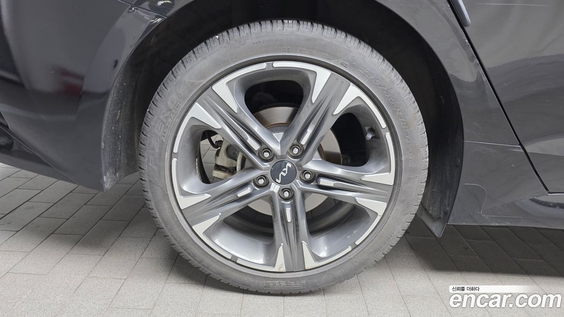 Kia K5 2023