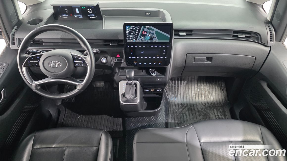 Hyundai Staria 2022