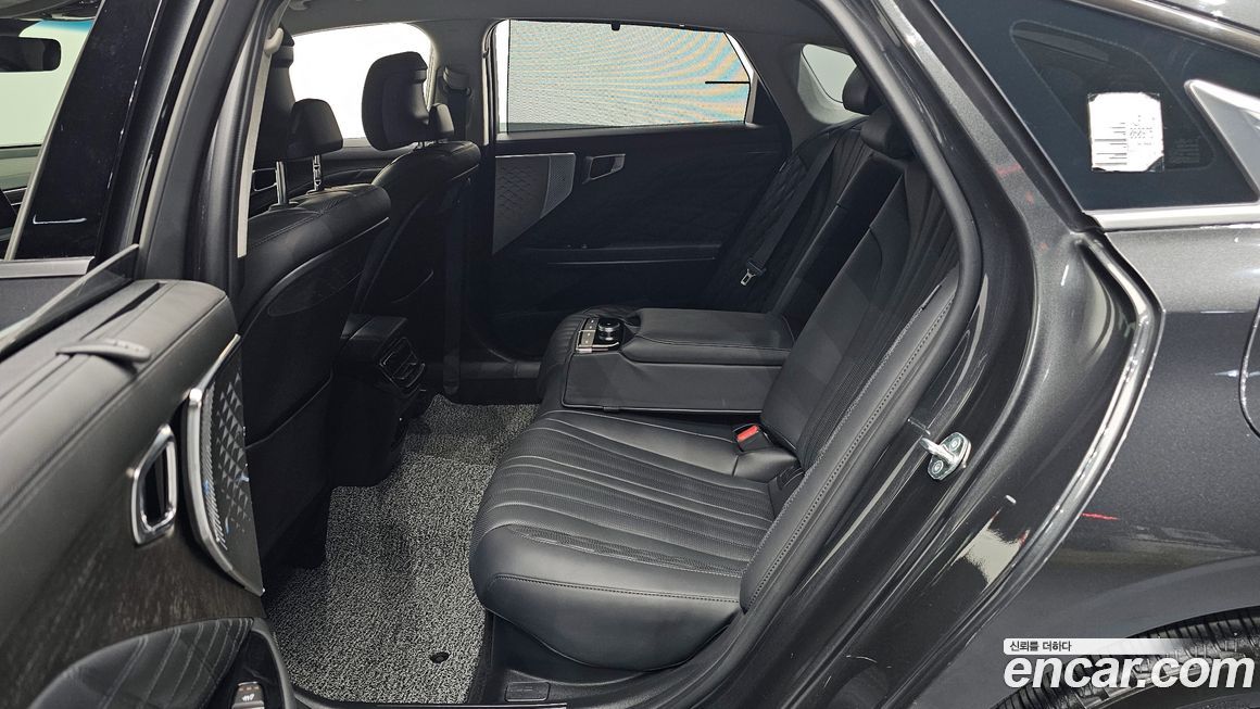 Kia K8 2023