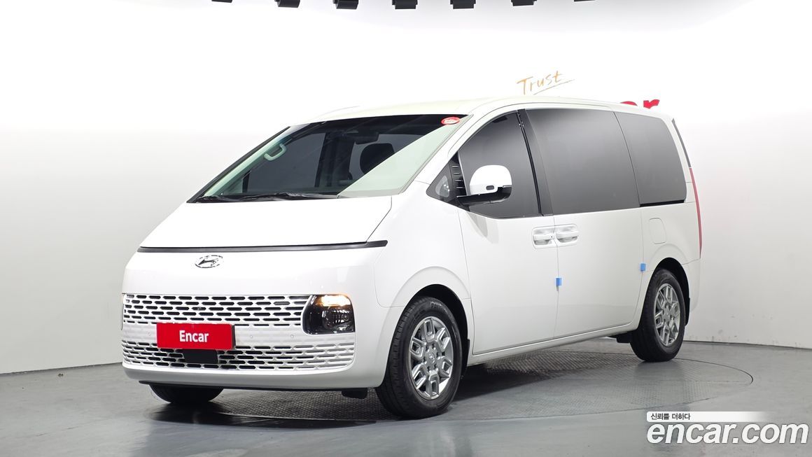 Hyundai Staria 2022
