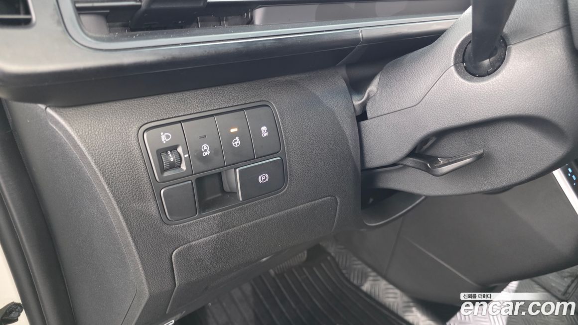 Hyundai Staria 2022