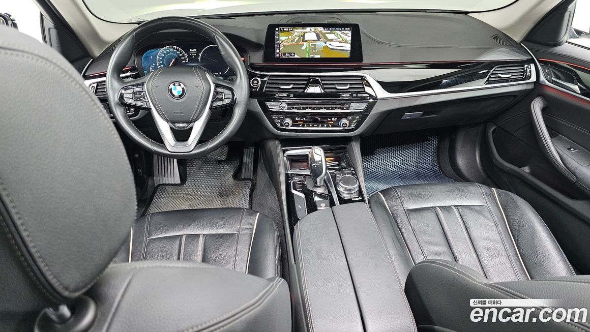 BMW 5-Series 2019