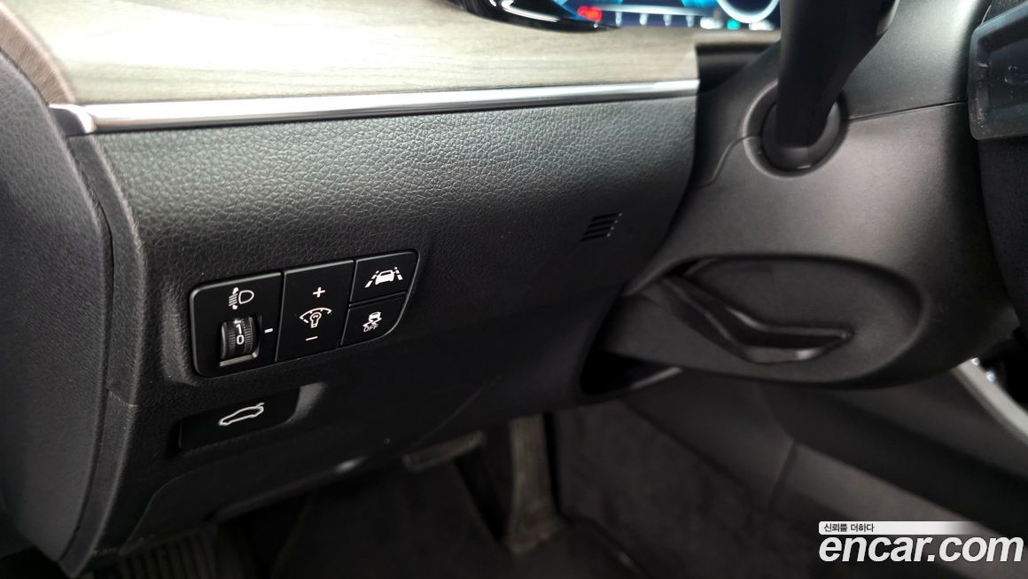 Kia K5 2023