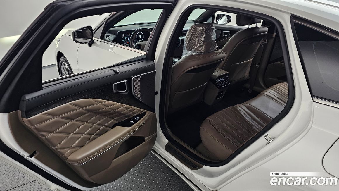 Kia K8 2023