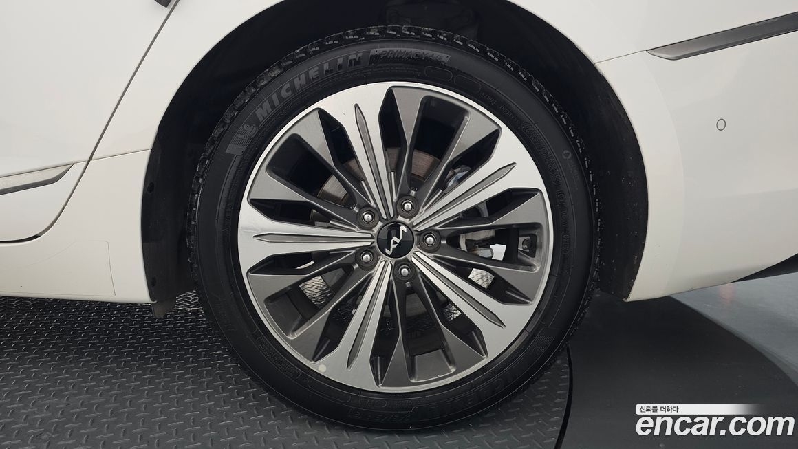 Kia K8 2023