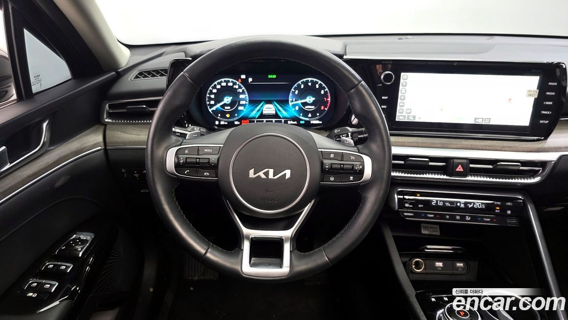 Kia K5 2023