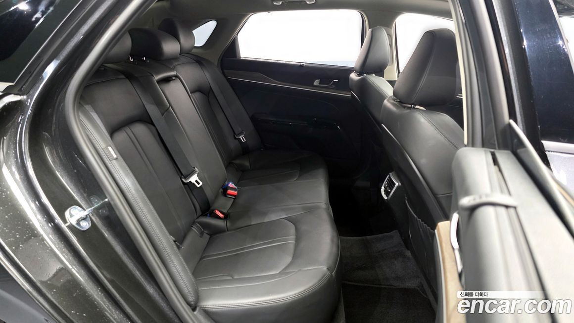 Kia K5 2023