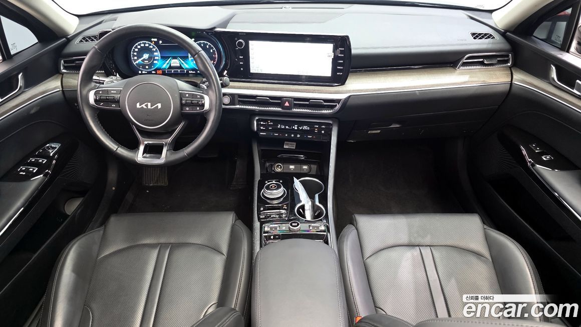 Kia K5 2023