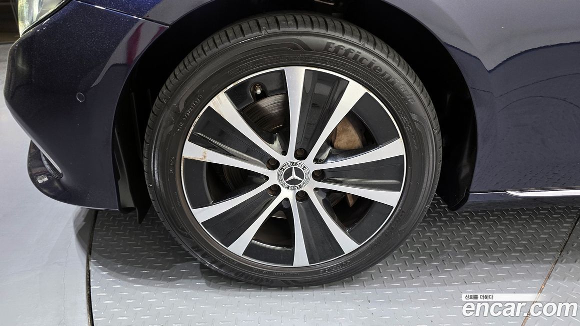 Mercedes-Benz E-Class 2020