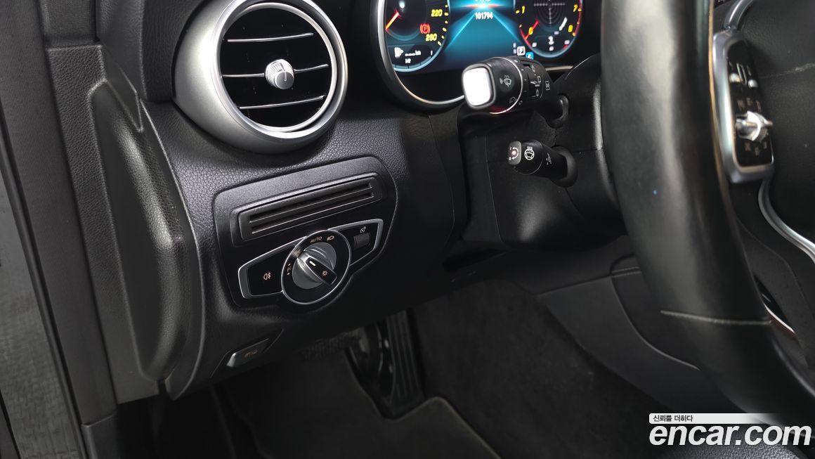 Mercedes-Benz GLC-Class 2020