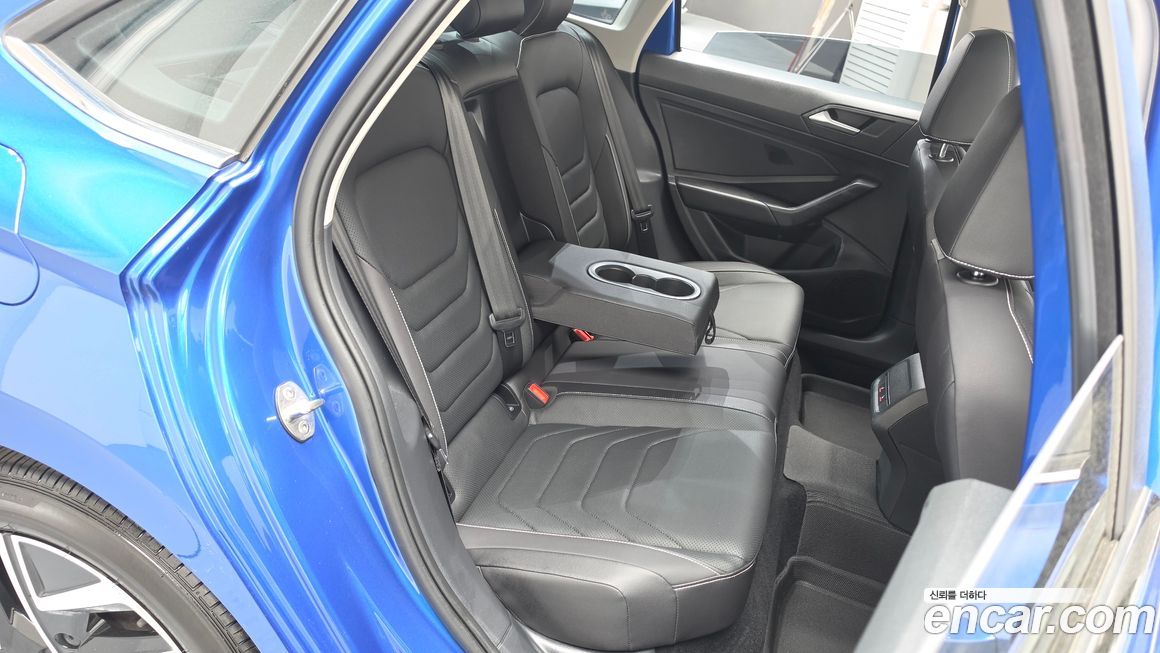 Volkswagen Jetta 2023