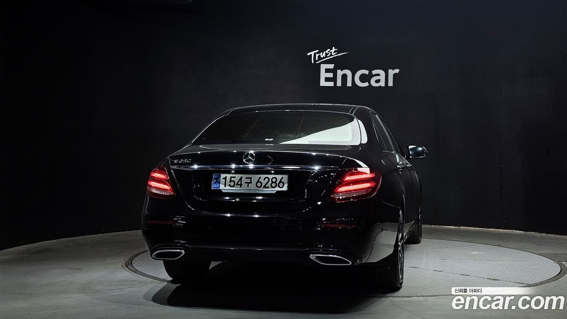 Mercedes-Benz E-Class 2020