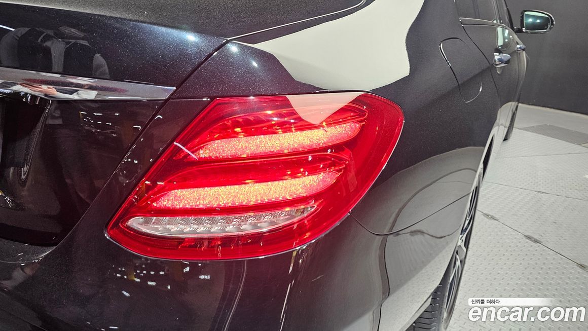 Mercedes-Benz E-Class 2020