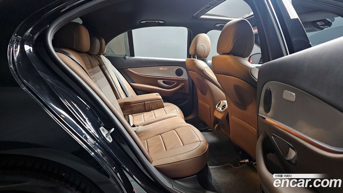 Mercedes-Benz E-Class 2020