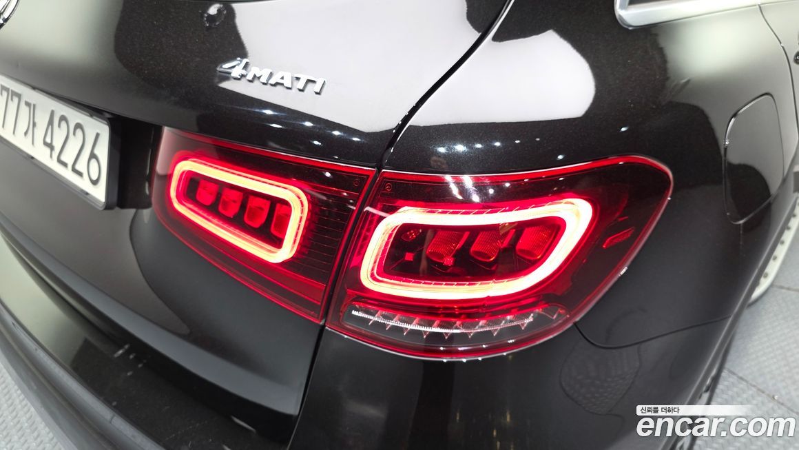 Mercedes-Benz GLC-Class 2020