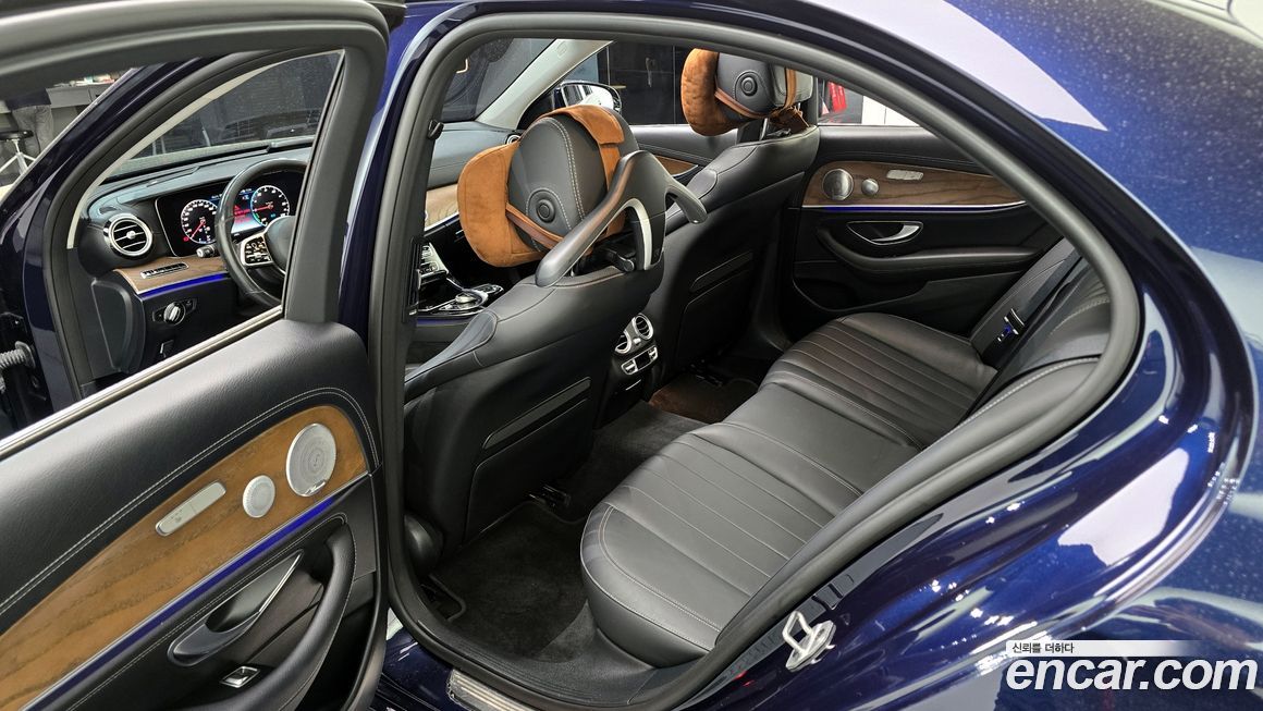 Mercedes-Benz E-Class 2020