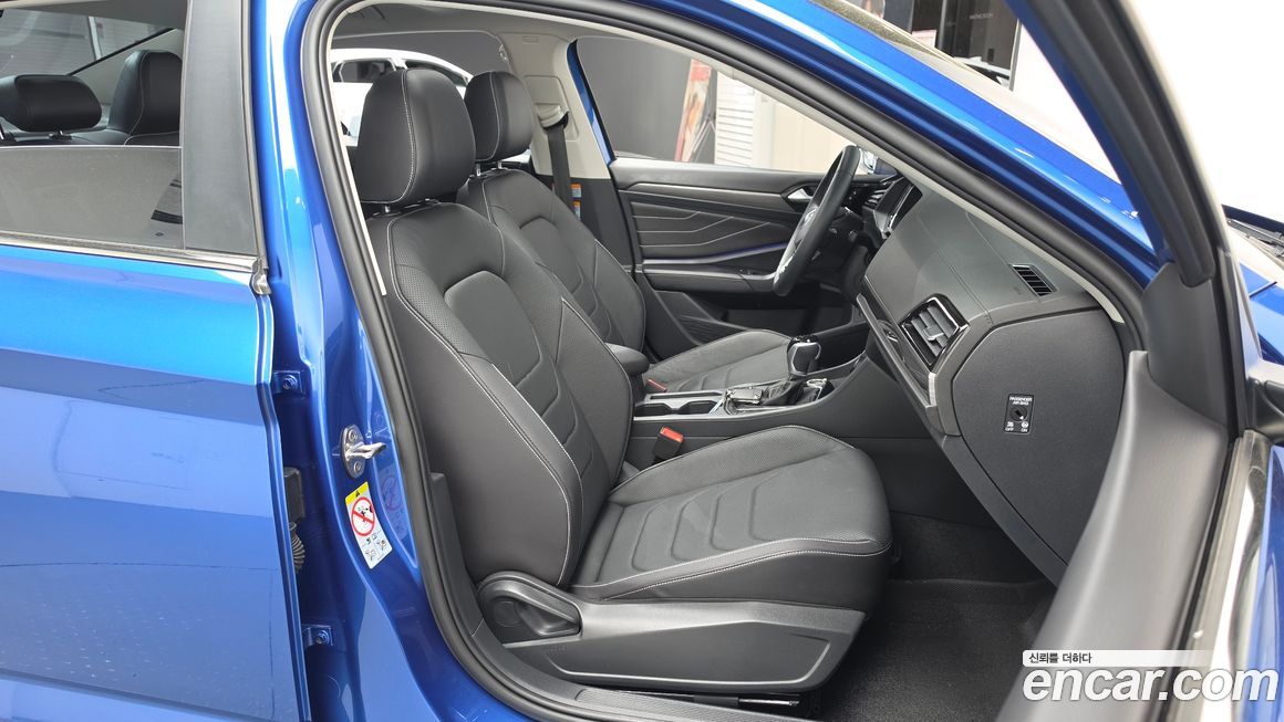 Volkswagen Jetta 2023