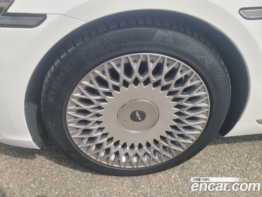 Genesis G90 2019