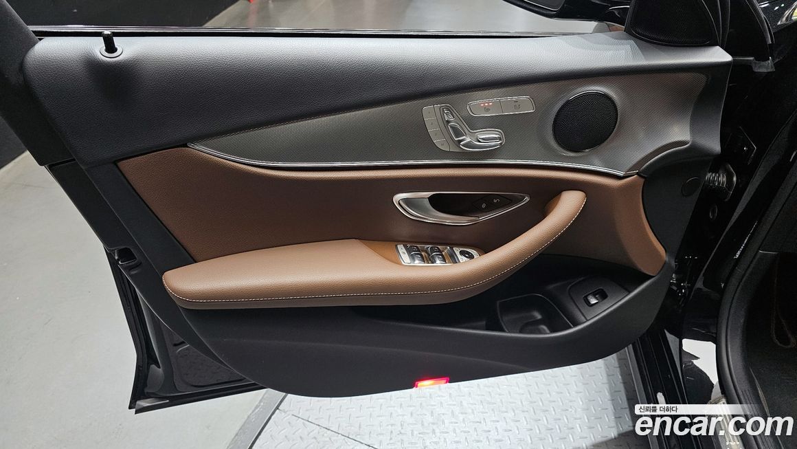 Mercedes-Benz E-Class 2020