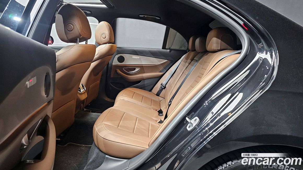 Mercedes-Benz E-Class 2020