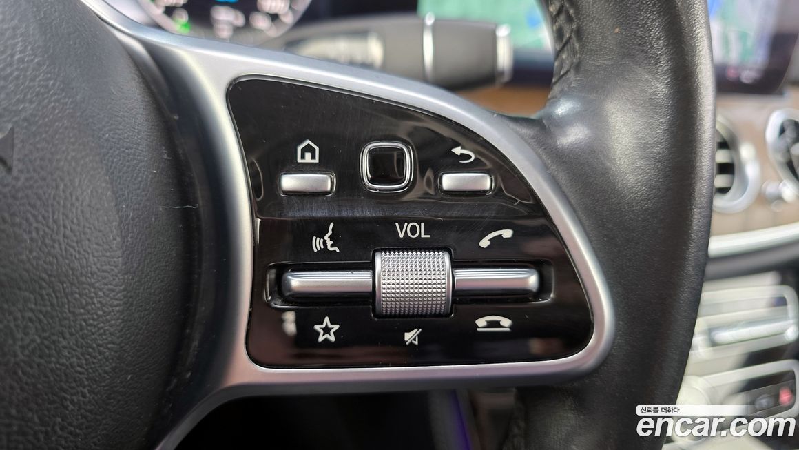 Mercedes-Benz E-Class 2020