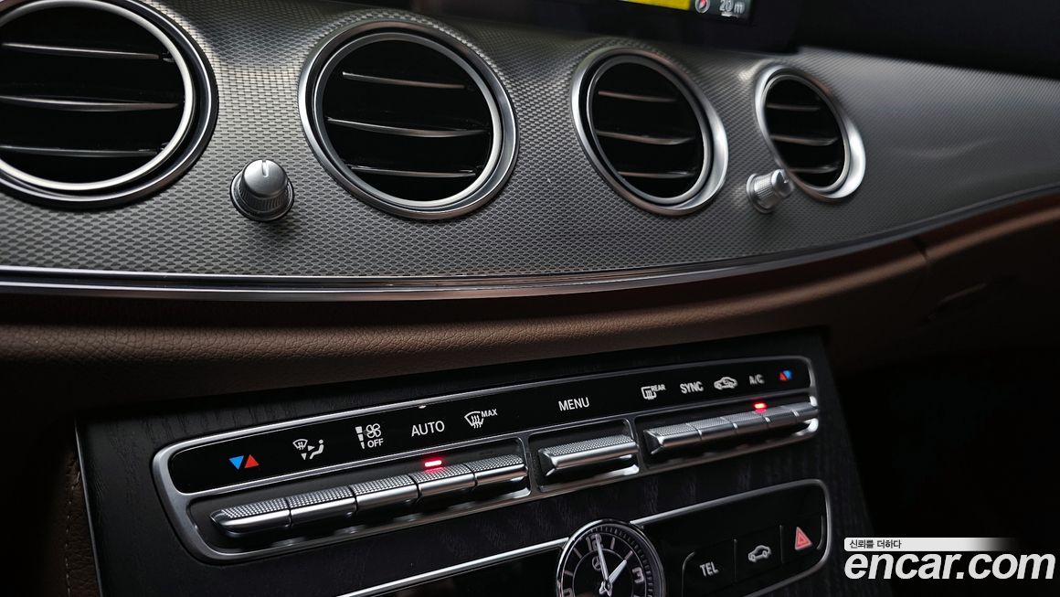 Mercedes-Benz E-Class 2020