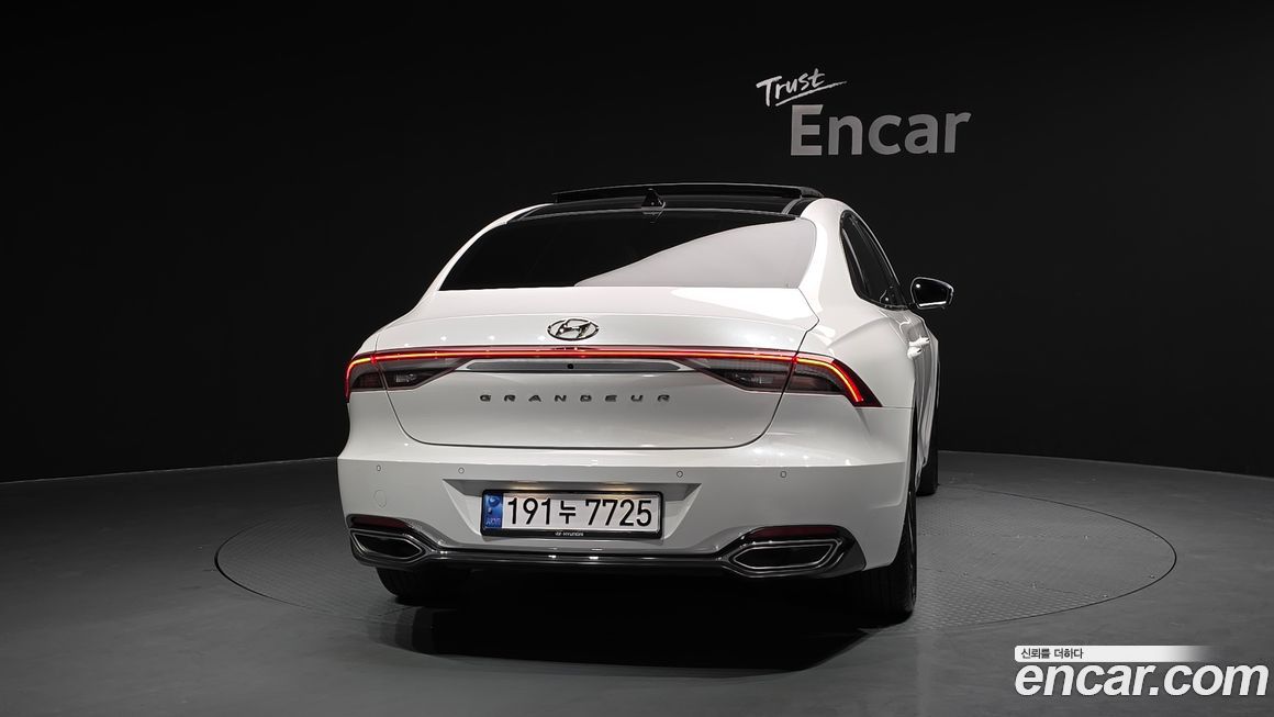 Hyundai Grandeur 2022