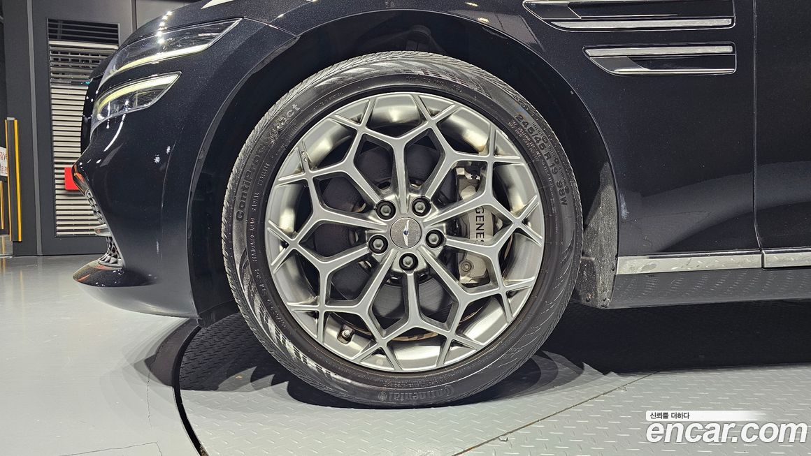 Genesis G80 2023