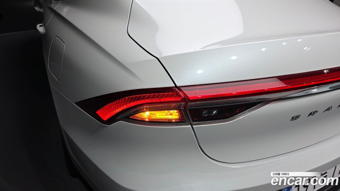 Hyundai Grandeur 2022