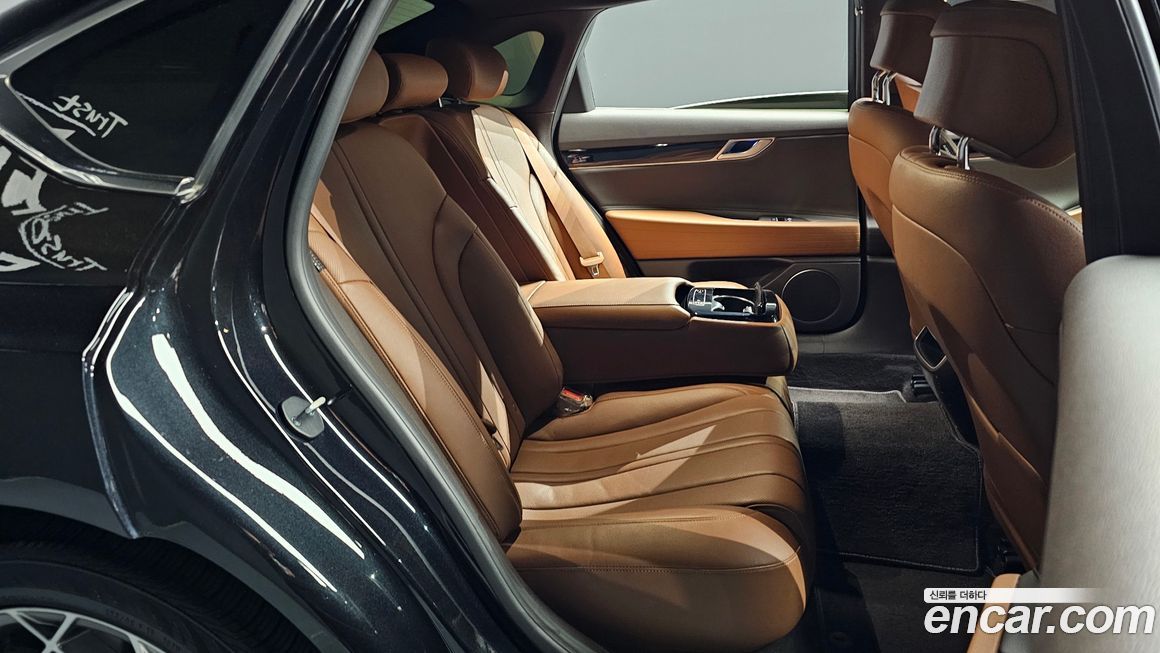 Genesis G80 2023