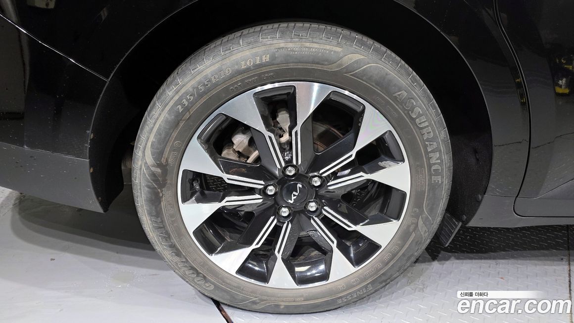 Kia Canival 2023