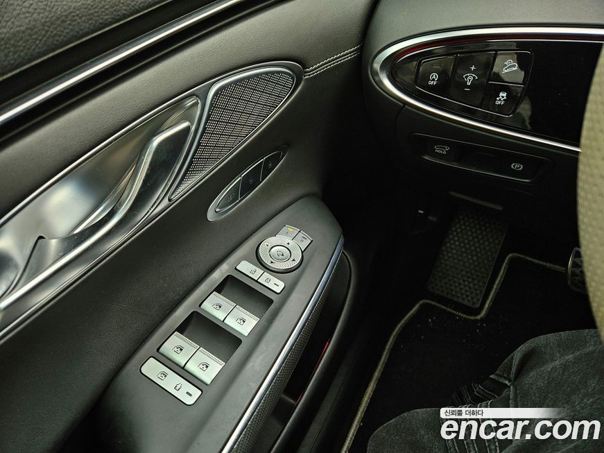 Genesis GV70 2021