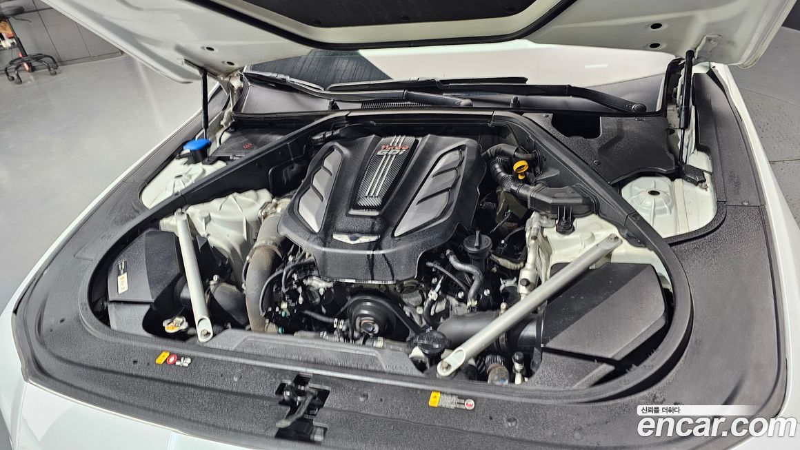 Genesis G90 2021
