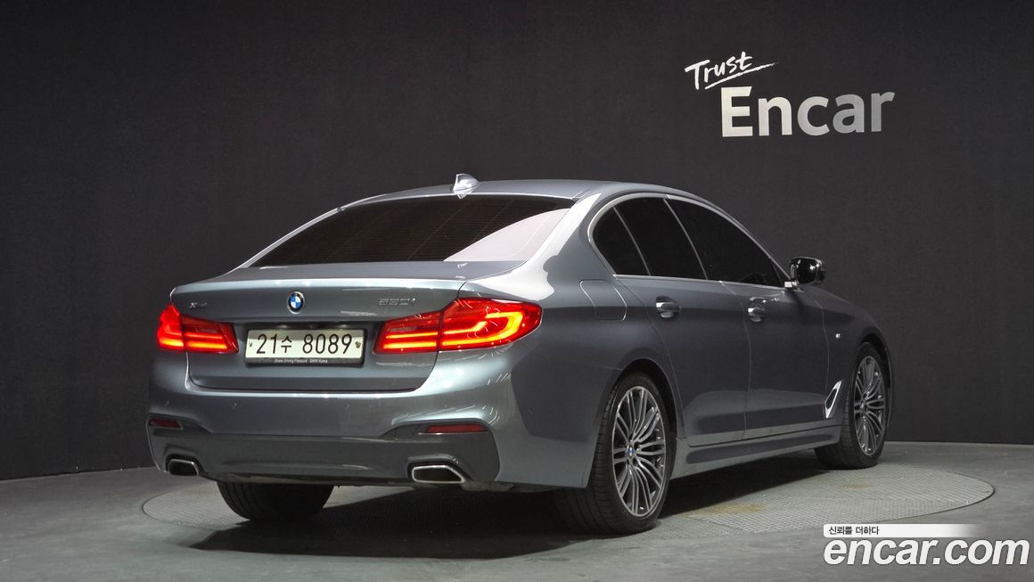 BMW 5-Series 2019