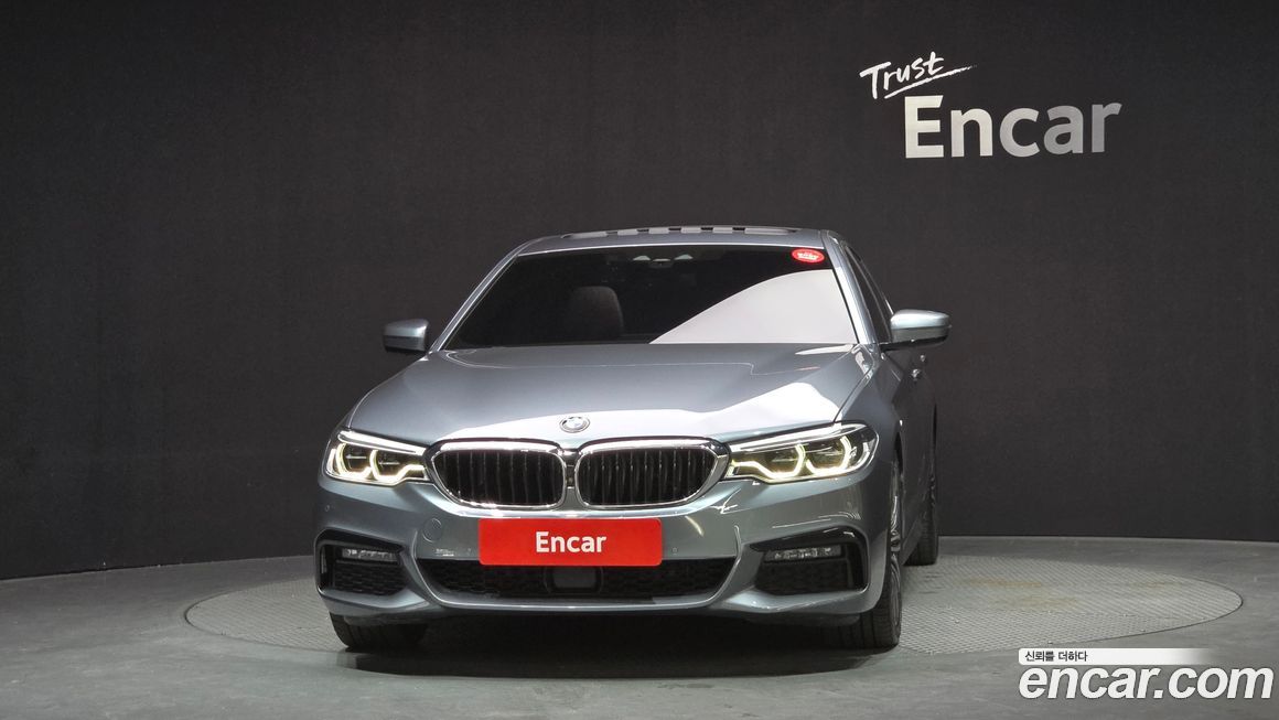 BMW 5-Series 2019