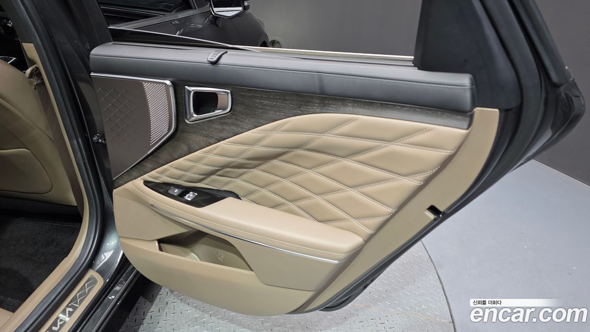 Kia K8 2024