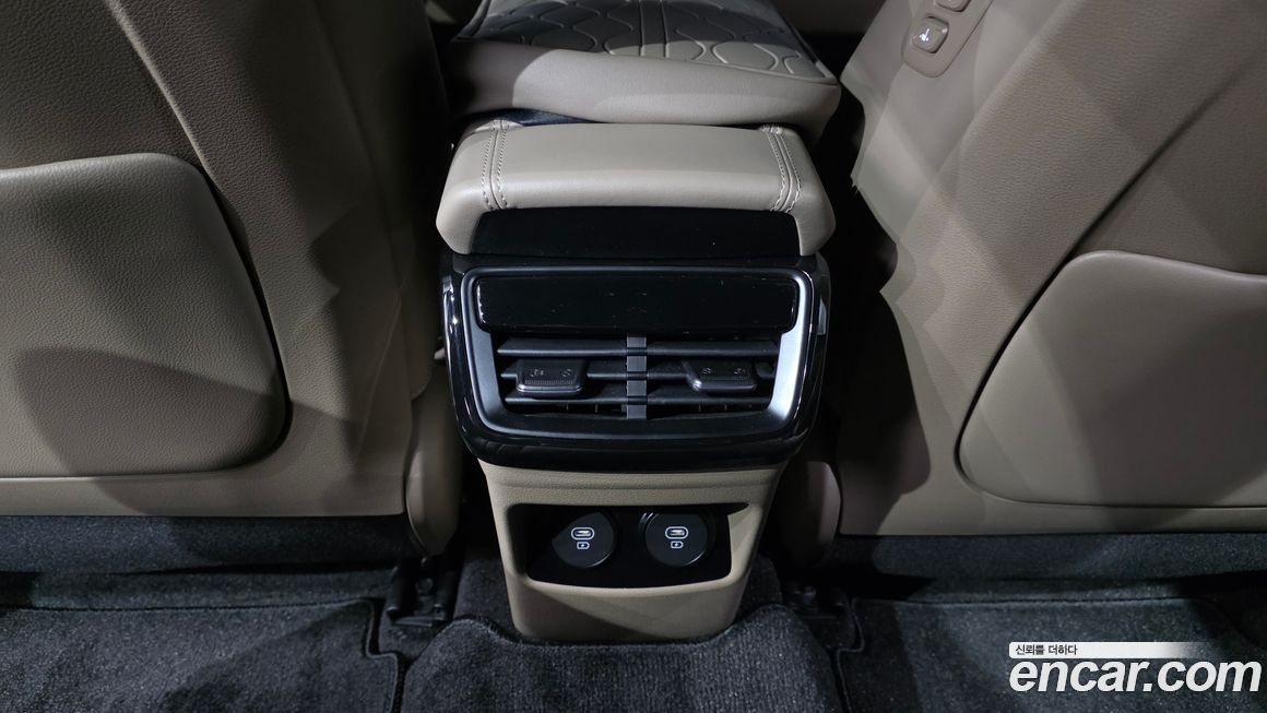 Kia K8 2024