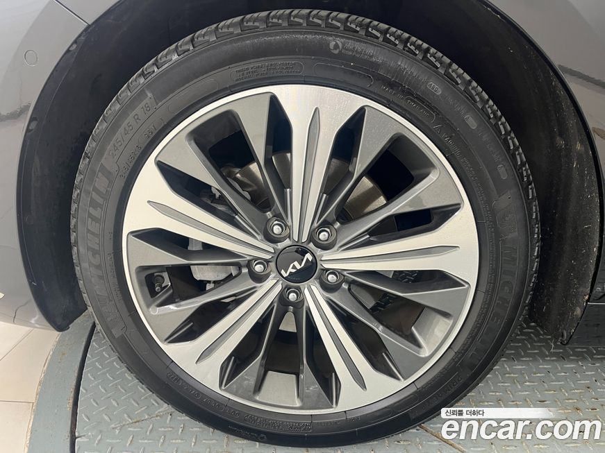 Kia K8 2023