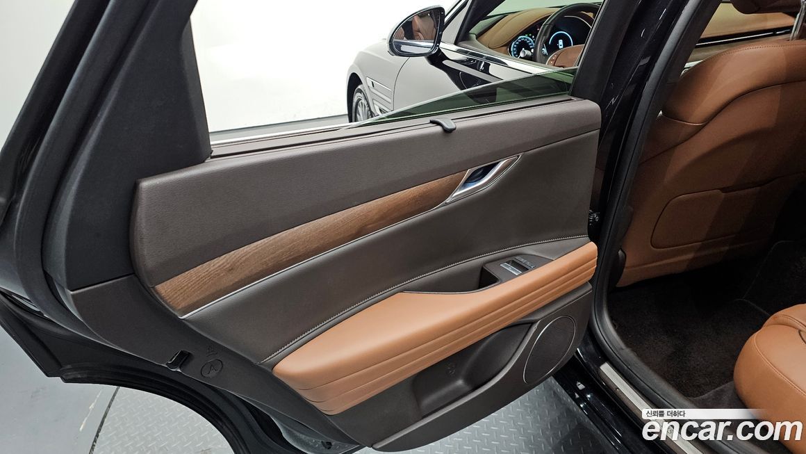 Genesis G80 2023