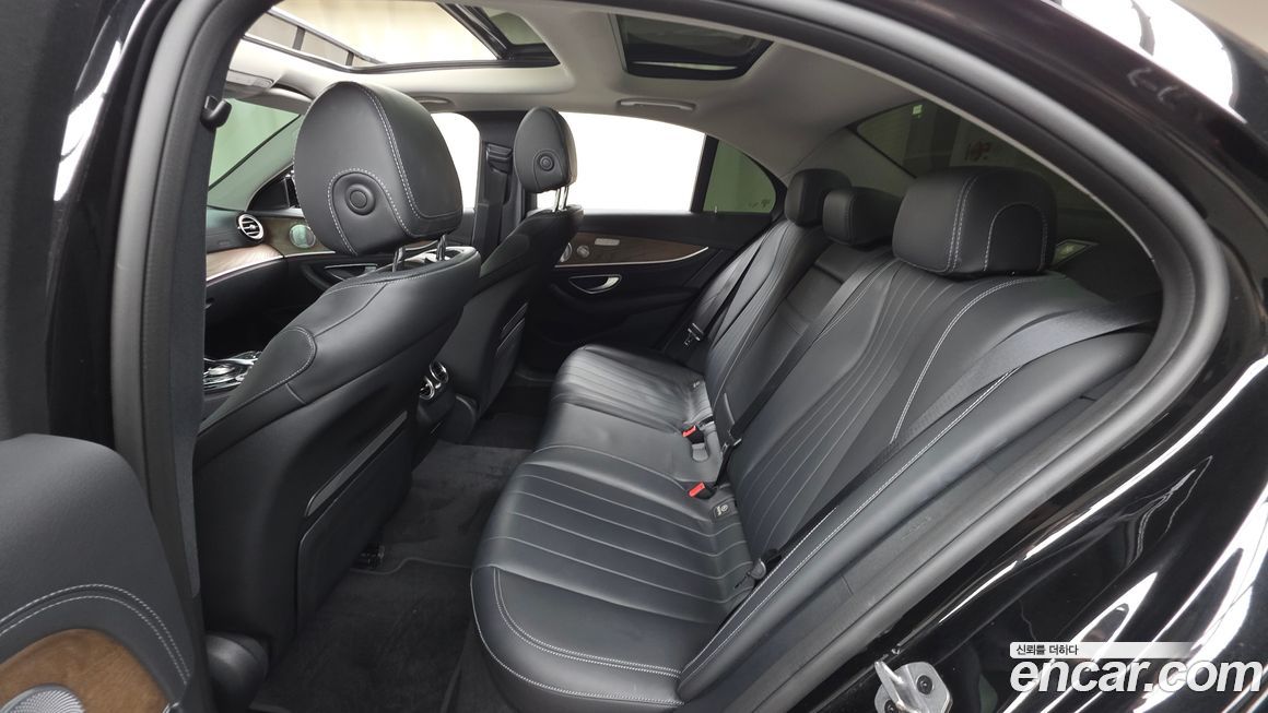 Mercedes-Benz E-Class 2019