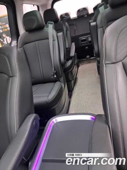 Hyundai Staria 2023