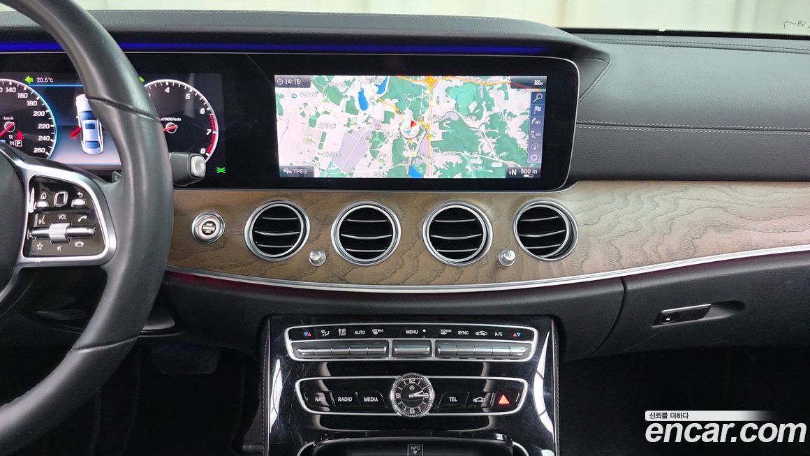 Mercedes-Benz E-Class 2019