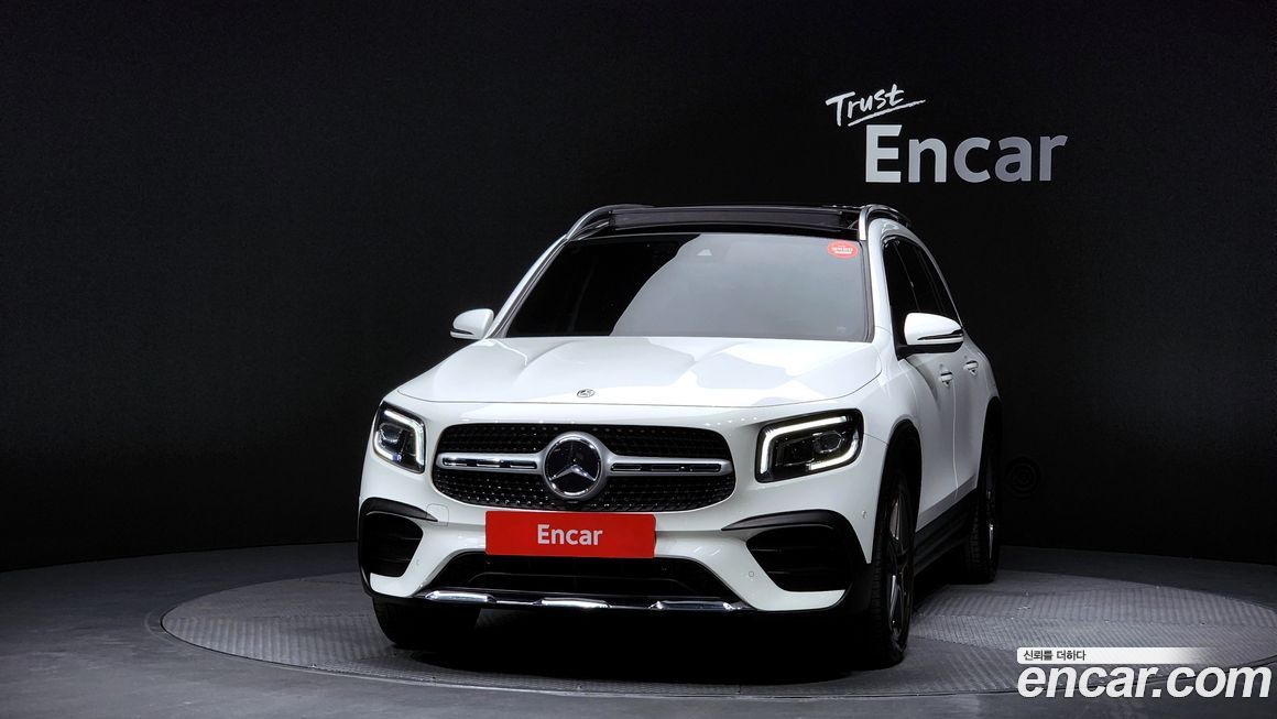 Mercedes-Benz GLB-Class 2021