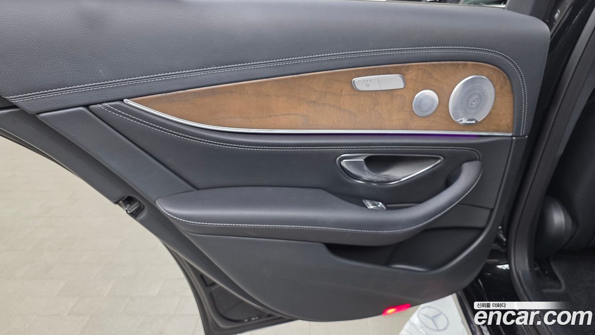 Mercedes-Benz E-Class 2019