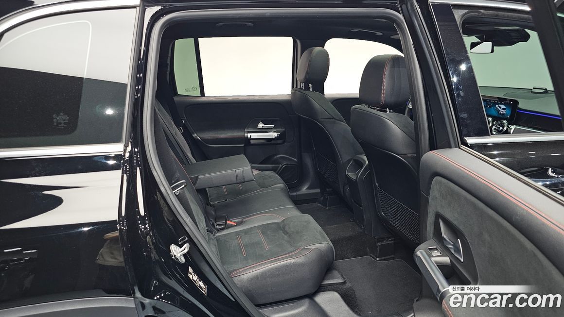 Mercedes-Benz GLB-Class 2020