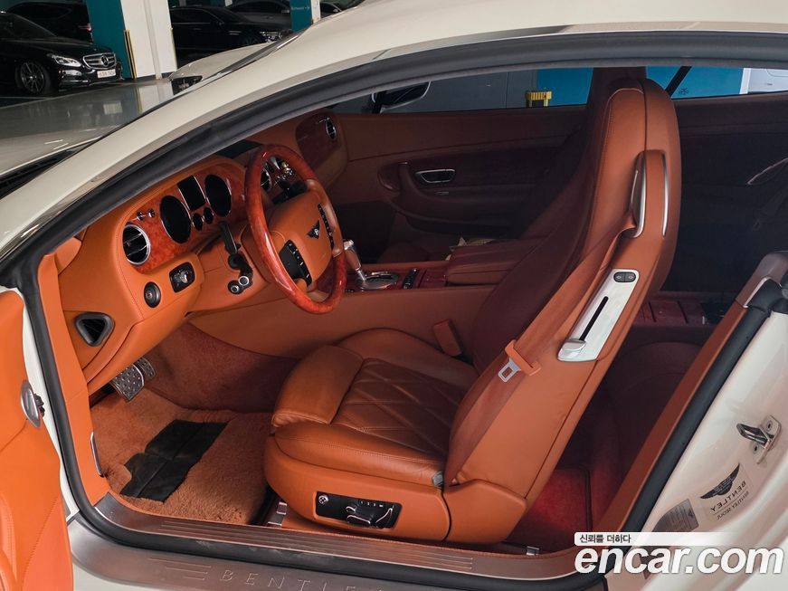 Bentley Continental 2010