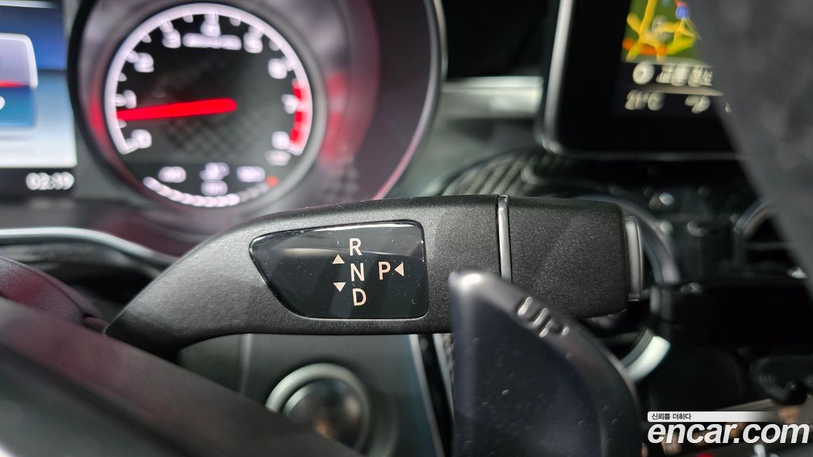 Mercedes-Benz GLC-Class 2018