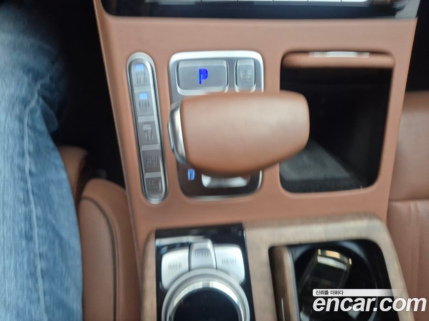 Genesis G90 2019