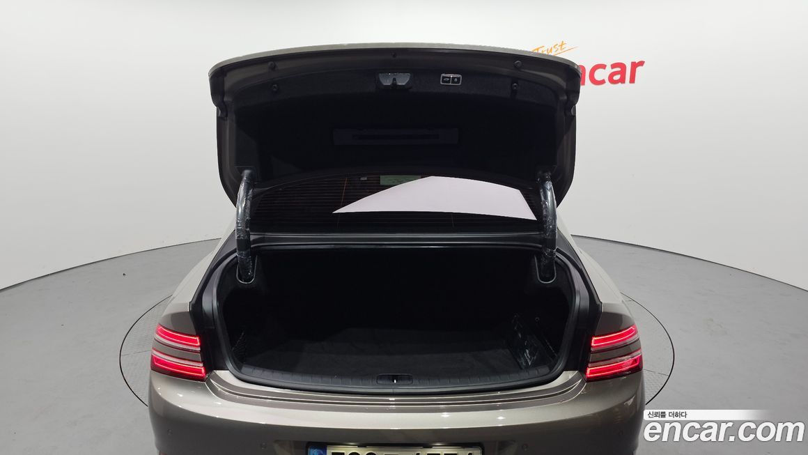 Genesis G80 2021