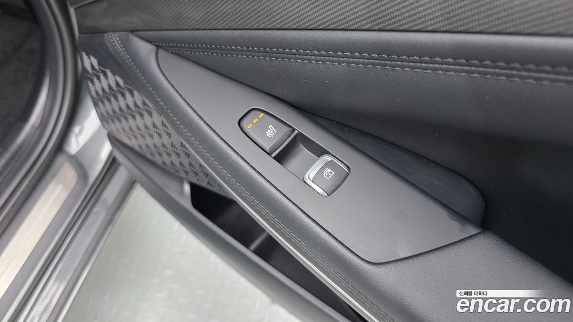 Kia K8 2025